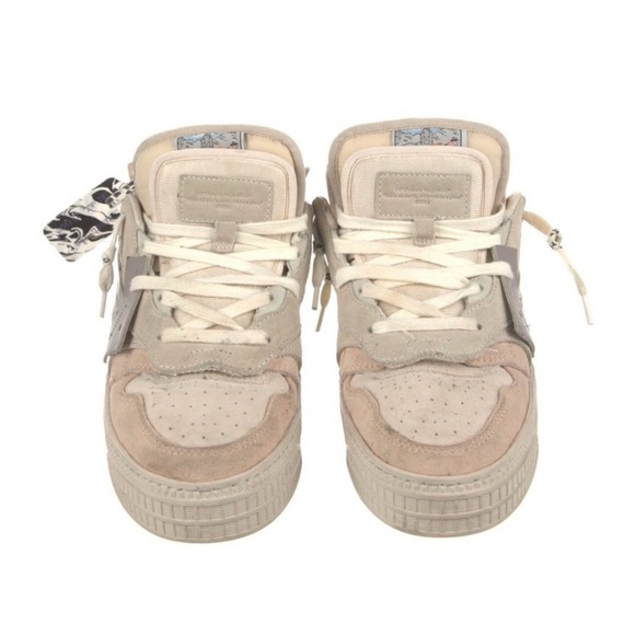 COPY - Off-White Offcourt Floating Arrow 3.0 - Picture 6 of 9